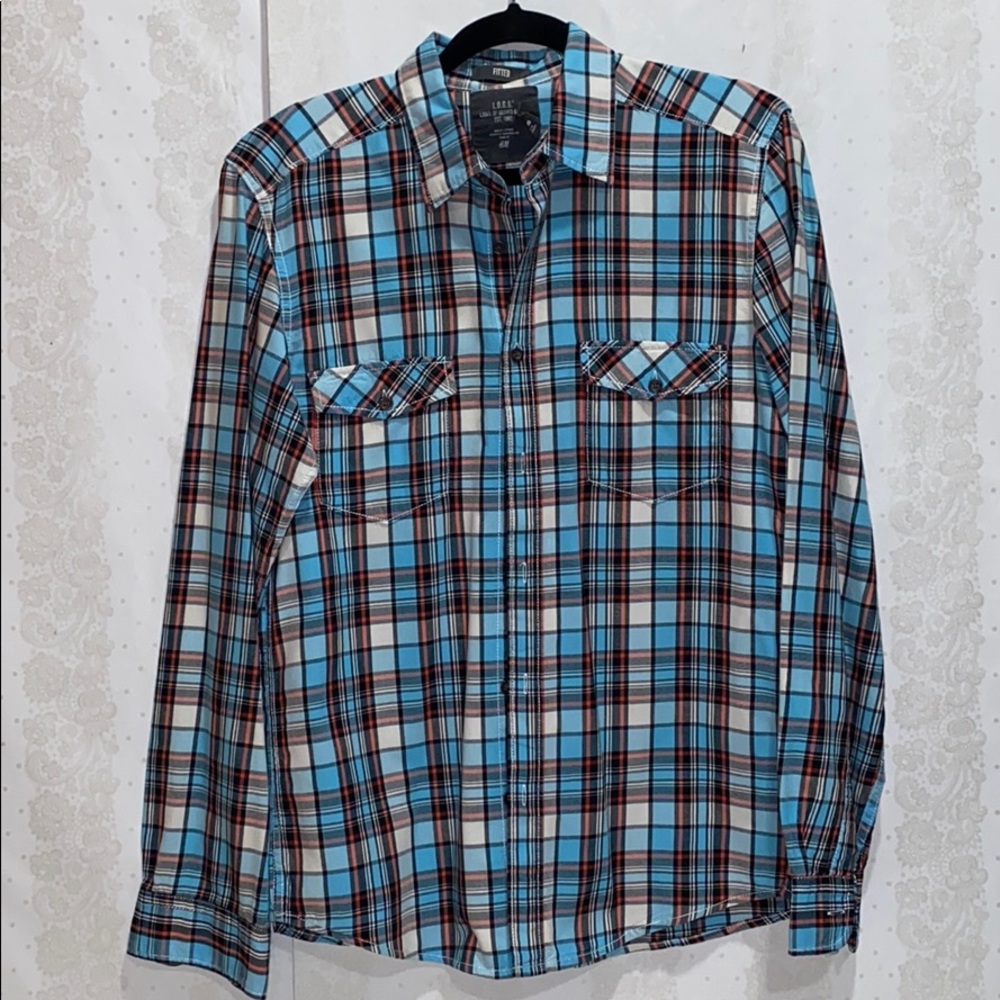 Men’s casual button down